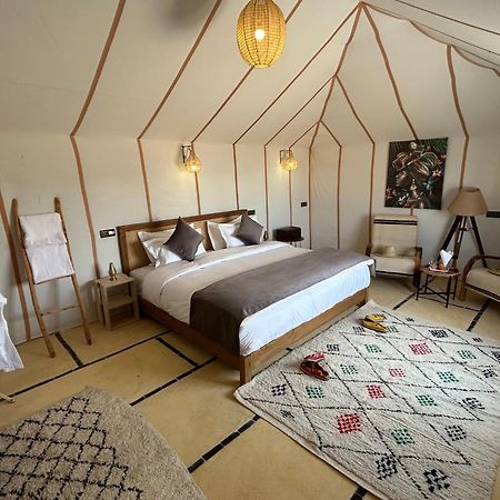 Magical berber camp Hotel Merzouga Bagian luar foto