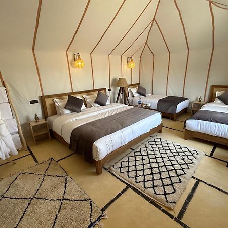 Magical berber camp Hotel Merzouga Bagian luar foto