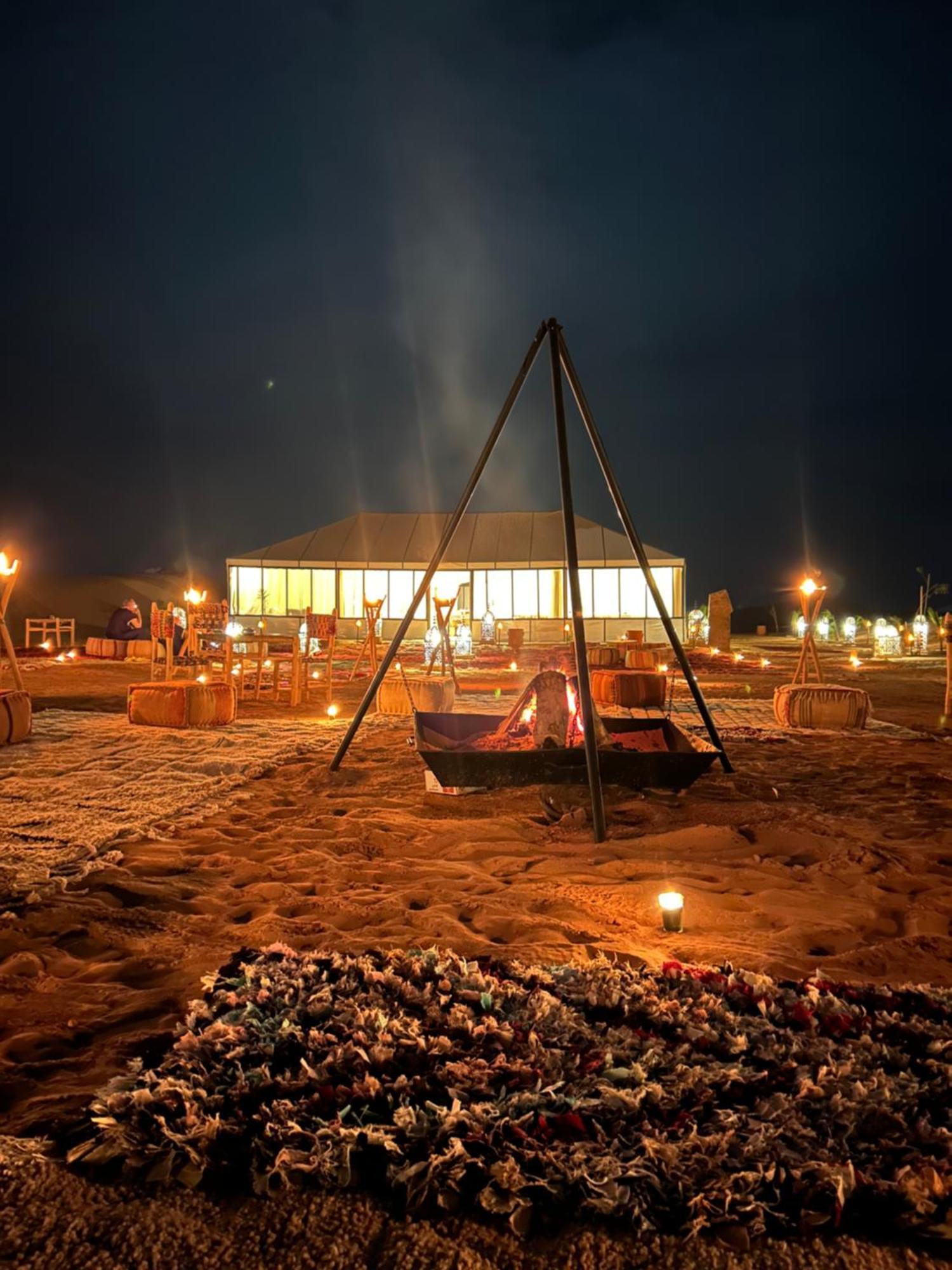 Magical berber camp Hotel Merzouga Bagian luar foto