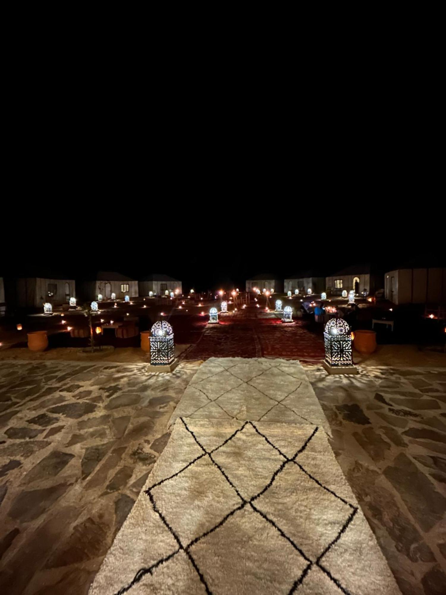 Magical berber camp Hotel Merzouga Bagian luar foto